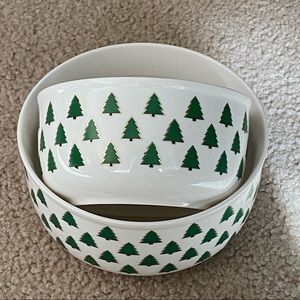 Set of Ceramic Christmas Tree Bowls 🌲